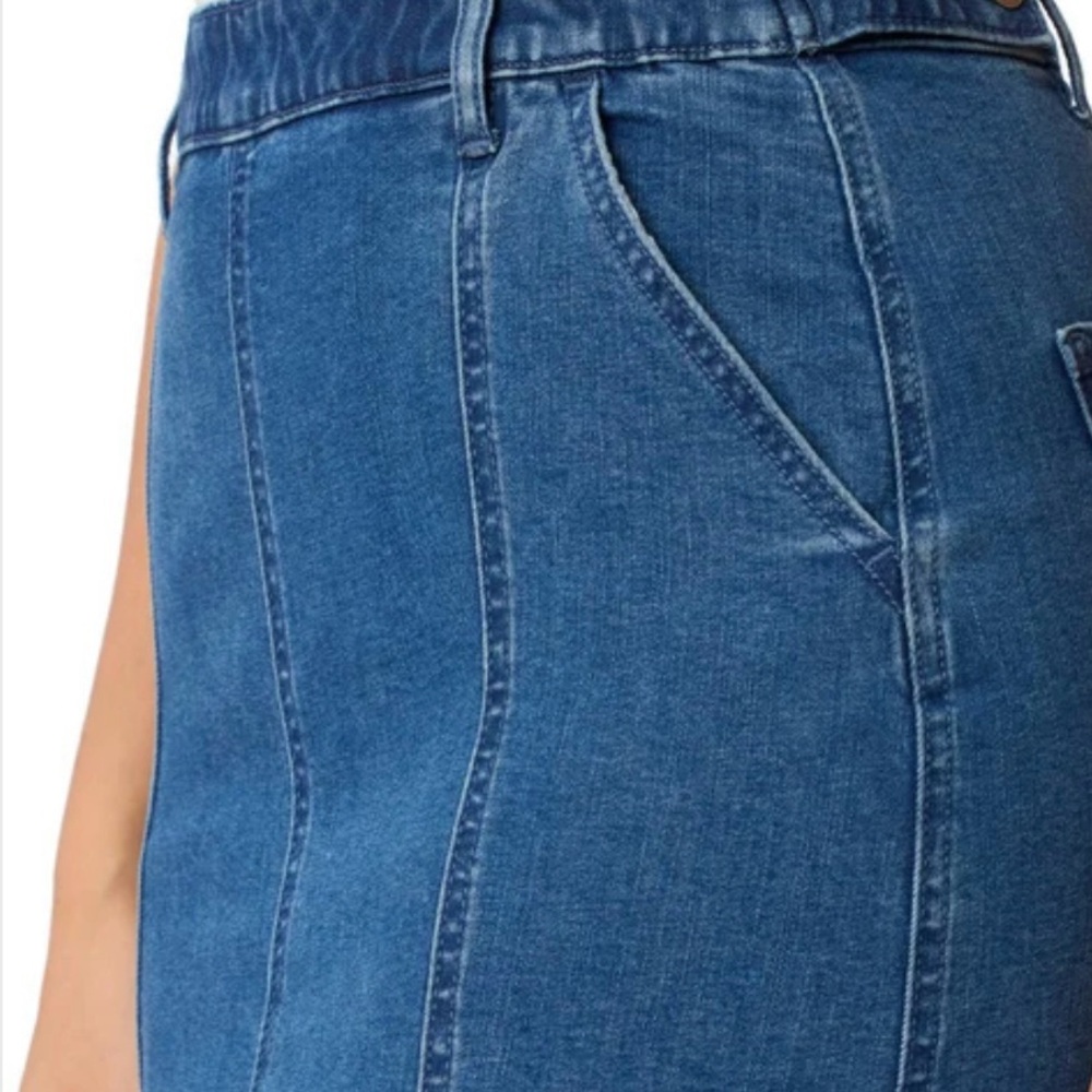 Briggs Women's Denim Skort - Picture 4 of 13